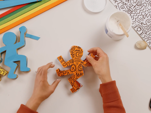 Cardboard Sculpture Inspired By Keith Haring icon